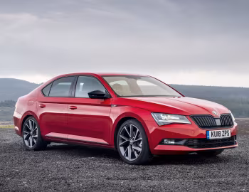 Škoda Superb SportLine [UK-spec] '2016–19