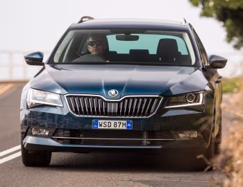 Škoda Superb Wagon [Australia] '2016–19
