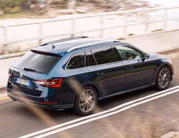 Škoda Superb Wagon [Australia] '2016–19
