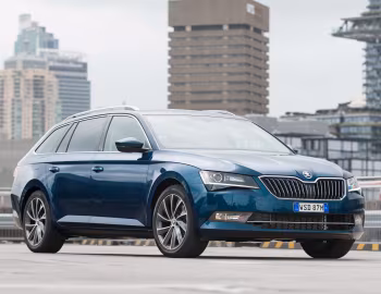 Škoda Superb Wagon [Australia] '2016–19