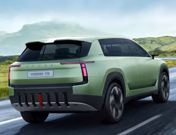 Škoda Vision 7S '08.2022