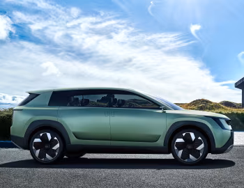 Škoda Vision 7S '08.2022
