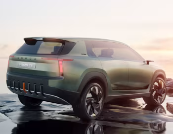 Škoda Vision 7S '08.2022