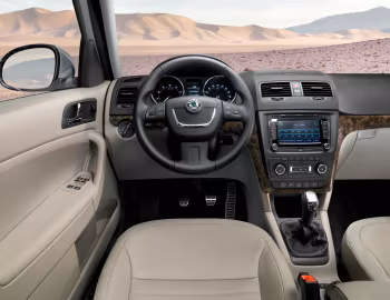 Передня панель Škoda Yeti '2009–13