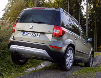 Škoda Yeti Outdoor [Worldwide] '2013–17