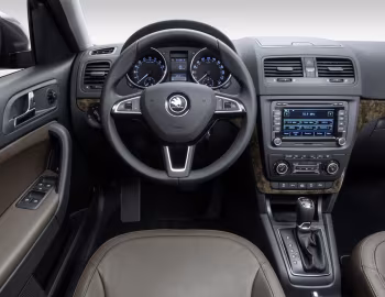 Painel frontal Škoda Yeti Outdoor Laurin & Klement '2013–17