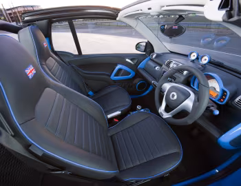 Интерьер Brabus smart fortwo cabrio tailor made [UK-spec] (A451) '2009–10