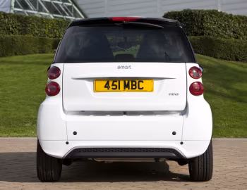 smart fortwo "edition BoConcept" coupé [UK-spec] (C451) '2013