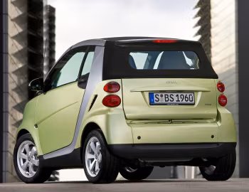 smart fortwo "edition limited three" cabrio [Germany] (A451) '2009