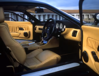 Интерьер Spectre R42 '1996–97