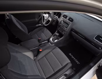 Interior Sportec SC200 (Typ 5K) '2009–13