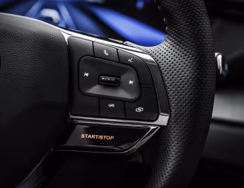 内饰 Sportequipe 8 GT '2025–至今