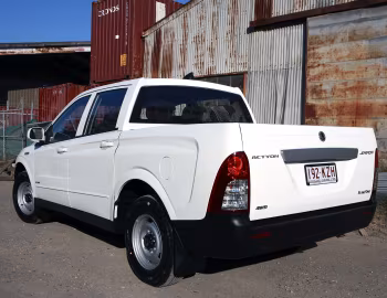 SsangYong Actyon Sports Tradie [Australia] '2007–11