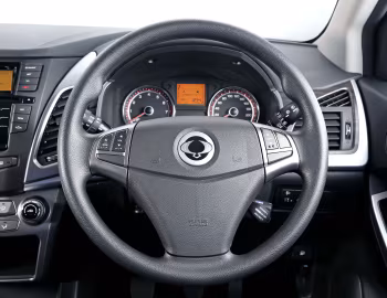 Интерьер SsangYong Korando [South Africa] '2015–17