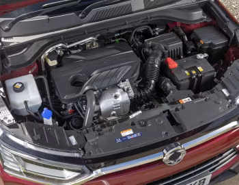 Под капотом SsangYong Korando Ultimate [UK-spec] (C300) '2019–23