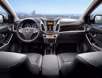 Интерьер SsangYong Korando [Worldwide] '2013–17