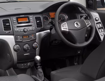 Интерьер SsangYong Korando [Australia] '2011–13