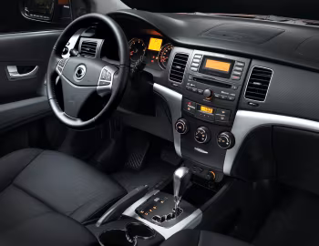 Интерьер SsangYong Korando '02.2011–08.2013