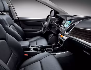 Интерьер SsangYong Korando C '08.2013–01.2017