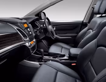 Интерьер SsangYong Korando [UK-spec] '2013–17