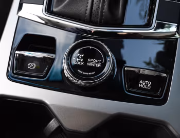 Интерьер SsangYong Korando Pioneer [UK-spec] (C300) '2019–23