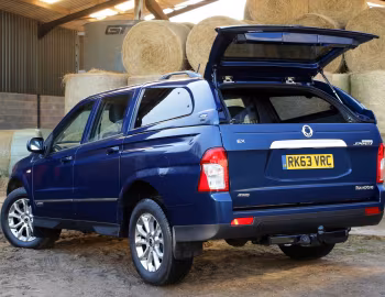 SsangYong Korando Sports [UK-spec] '2012–16