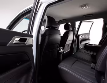 Интерьер SsangYong Musso [Worldwide] '2018–21