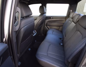Интерьер SsangYong Musso Rhino XL [UK-spec] '2020–21