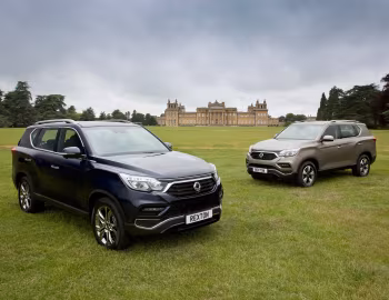 SsangYong Rexton [Worldwide] (Y400) '2017–21