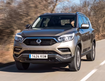 SsangYong Rexton [Worldwide] (Y400) '2017–21