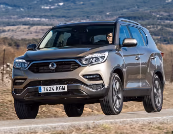 SsangYong Rexton [Worldwide] (Y400) '2017–21