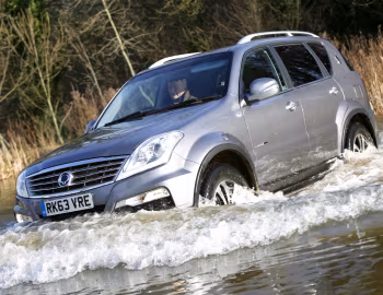 SsangYong Rexton W [UK-spec] (Y250) '2013–15