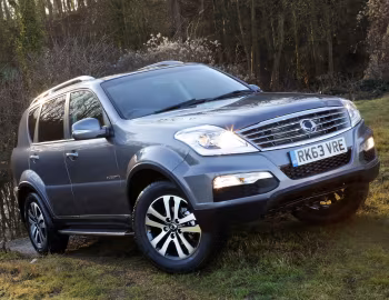 SsangYong Rexton W [UK-spec] (Y250) '2013–15