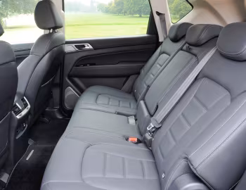 Интерьер SsangYong Rexton ELX [UK-spec] '2017–21
