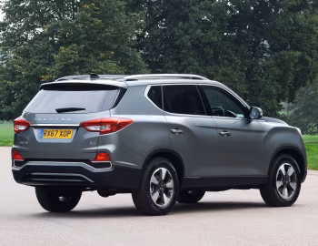 SsangYong Rexton ELX [UK-spec] '2017–21