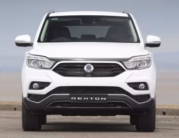 SsangYong Rexton "ICE" [UK-spec] (Y400) '2019–21