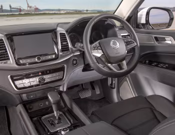 Торпедо SsangYong Rexton "ICE" [UK-spec] (Y400) '2019–21