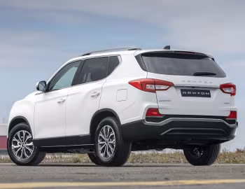SsangYong Rexton "ICE" [UK-spec] (Y400) '2019–21