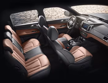 Интерьер SsangYong Rexton Sports [South Korea] (Q200) '01.2018–04.2021