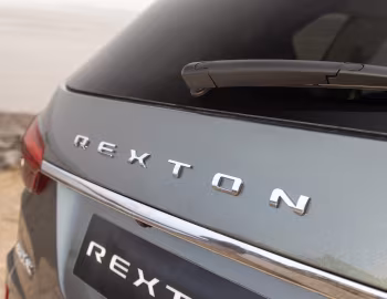 SsangYong Rexton Ultimate 4WD [UK-spec] '2021–23