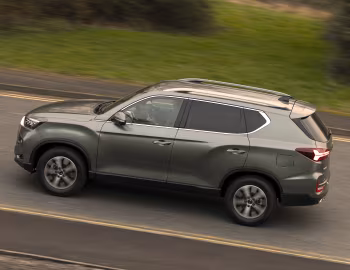 SsangYong Rexton Ultimate 4WD [UK-spec] '2021–23