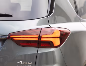 SsangYong Rexton Ultimate 4WD [UK-spec] '2021–23