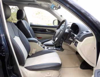 Интерьер SsangYong Rexton W [UK-spec] (Y250) '2015–17