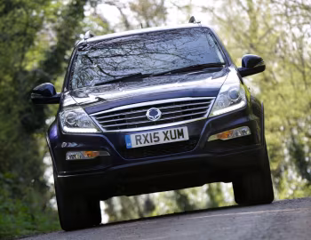 SsangYong Rexton W [UK-spec] (Y250) '2015–17