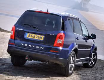 SsangYong Rexton W [UK-spec] (Y250) '2015–17