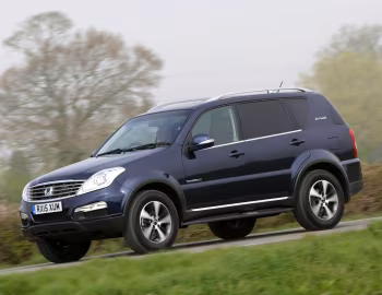 SsangYong Rexton W [UK-spec] (Y250) '2015–17
