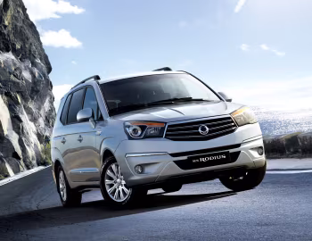 SsangYong Rodius '2013–18
