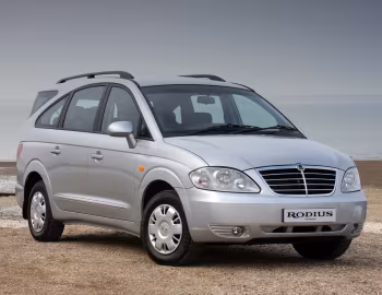SsangYong Rodius [UK-spec] '2007–13