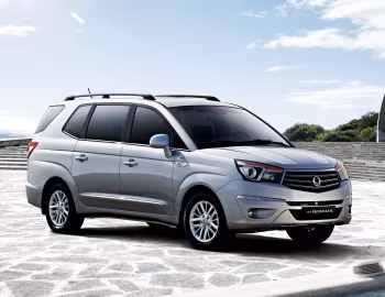 SsangYong Rodius '2013–18