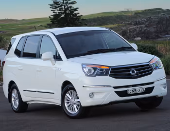 SsangYong Stavic [Australia] '2013–15